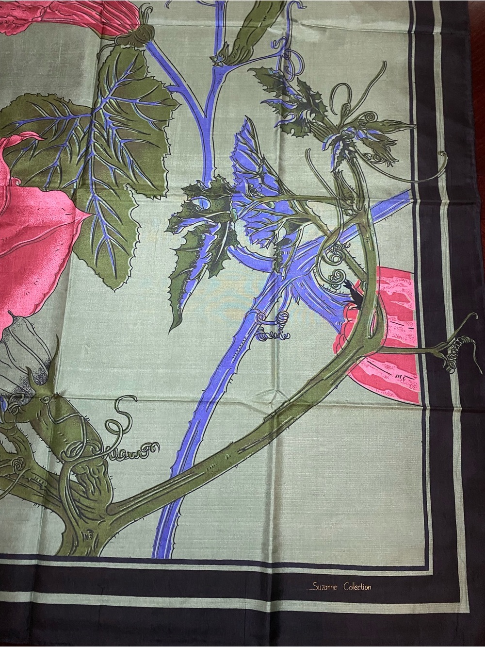 Hand Woven 100% Thai Silk Scarf from the Suzanne Collection floral pattern - Picture 9 of 16
